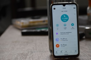 Smartphone with data dashboard